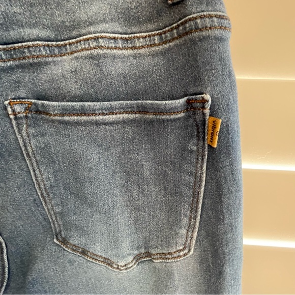 Vibrant Women's Denim Skinny Jeans - Picture 6 of 8